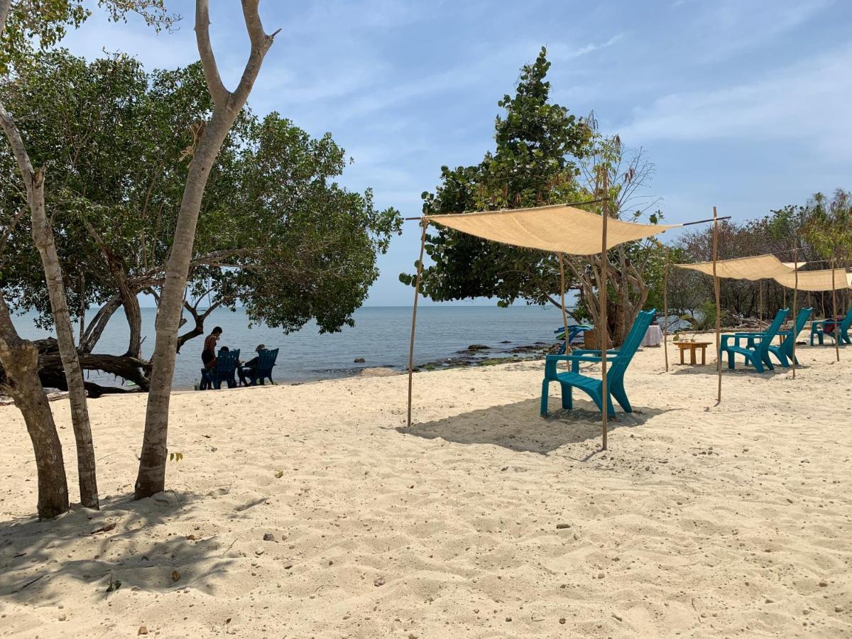 فندق Santa Ana في  Cayuco Camping Baru المظهر الخارجي الصورة